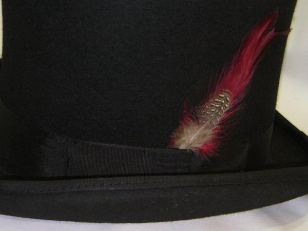 【シルクハット】フェルトの帽子 マジシャンハット 羽根付き 黒 M/L/LL
