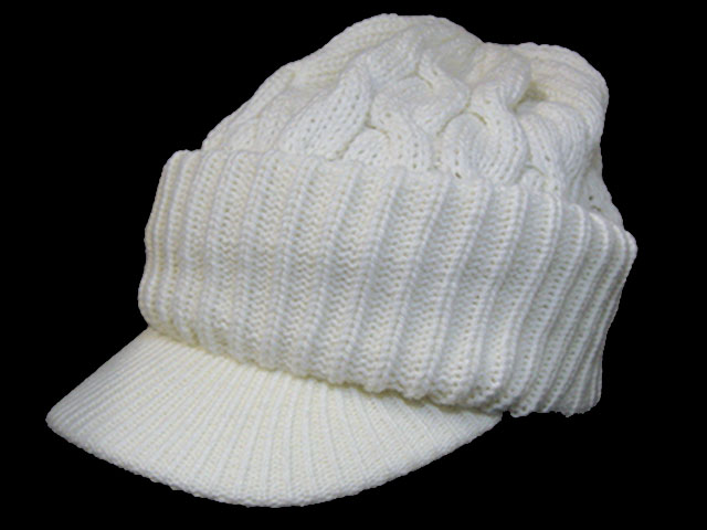 つば付き縄編みキャップニット帽 ホワイト　白